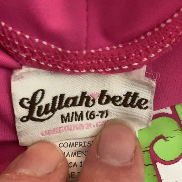 Lullah bette size 6-7 rash guard - Picture 3 of 10